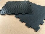 10mm, GUMENA PODNA OBLOGA, PUZLA 61x61 cm, CRNA (TROSTRANA) - Slika 7